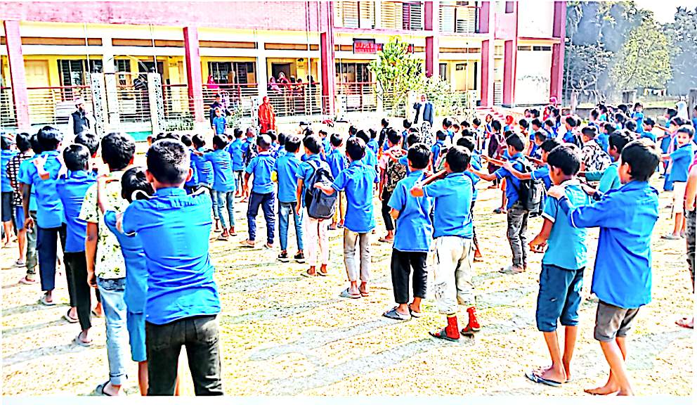 জীর্ণ টিনশেড থেকে দৃষ্টিনন্দন বিদ্যালয়