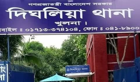 দিঘলিয়ায় ধারালো অস্ত্রের আঘাতে যুবক জখম, এলাকায় উত্তেজনা