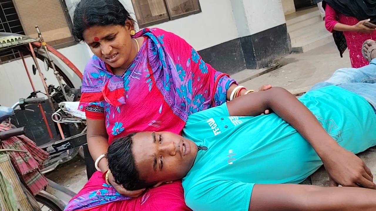 লোহাগড়ায় সংখ্যালঘু কিশোরকে পিটিয়ে আহত করার অভিযোগ