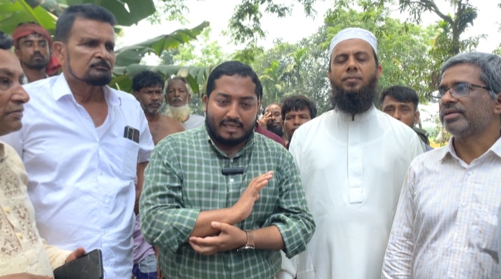 অবশেষে ইউএনওর হস্তক্ষেপে ভাস্করখিলা বিলের জলাবদ্ধতা নিরসন