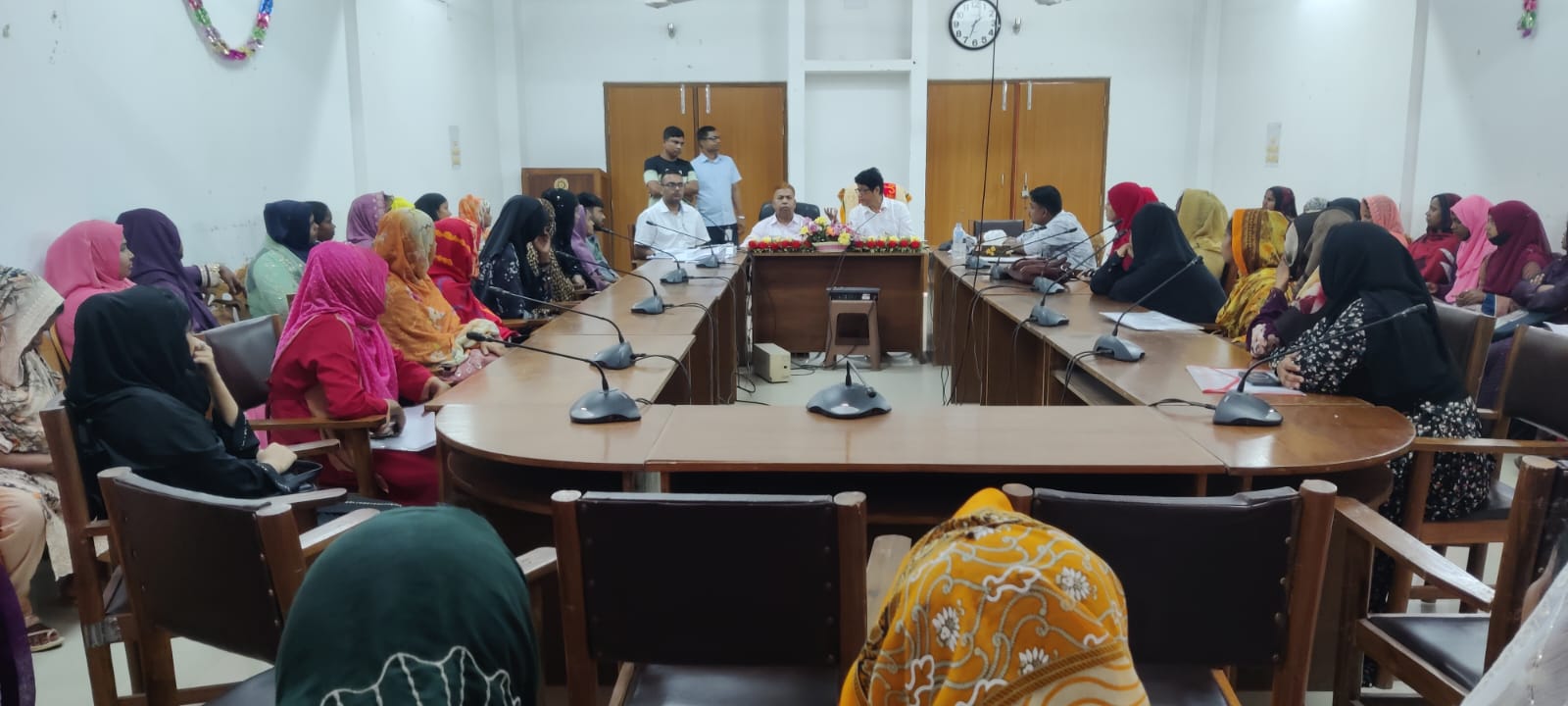 জয়পুরহাট কারিগরি প্রশিক্ষণ কেন্দ্র (টিটিসি) প্রশিক্ষণ নিয়ে জর্ডানে যাওয়ার সুযোগ পেল ৬৮জন