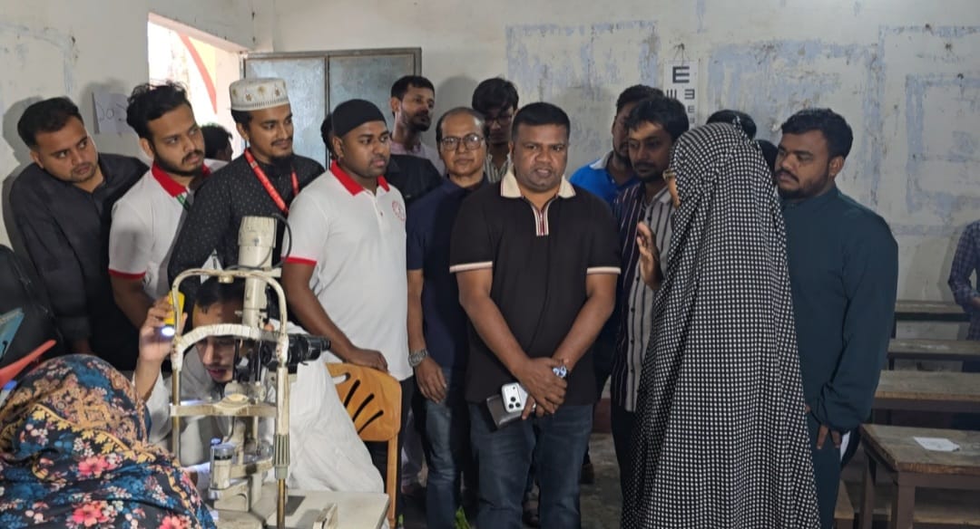 কোনাবাড়ীতে মে দিবস উপলক্ষে ফ্রি মেডিকেল ক্যাম্পের আয়োজন