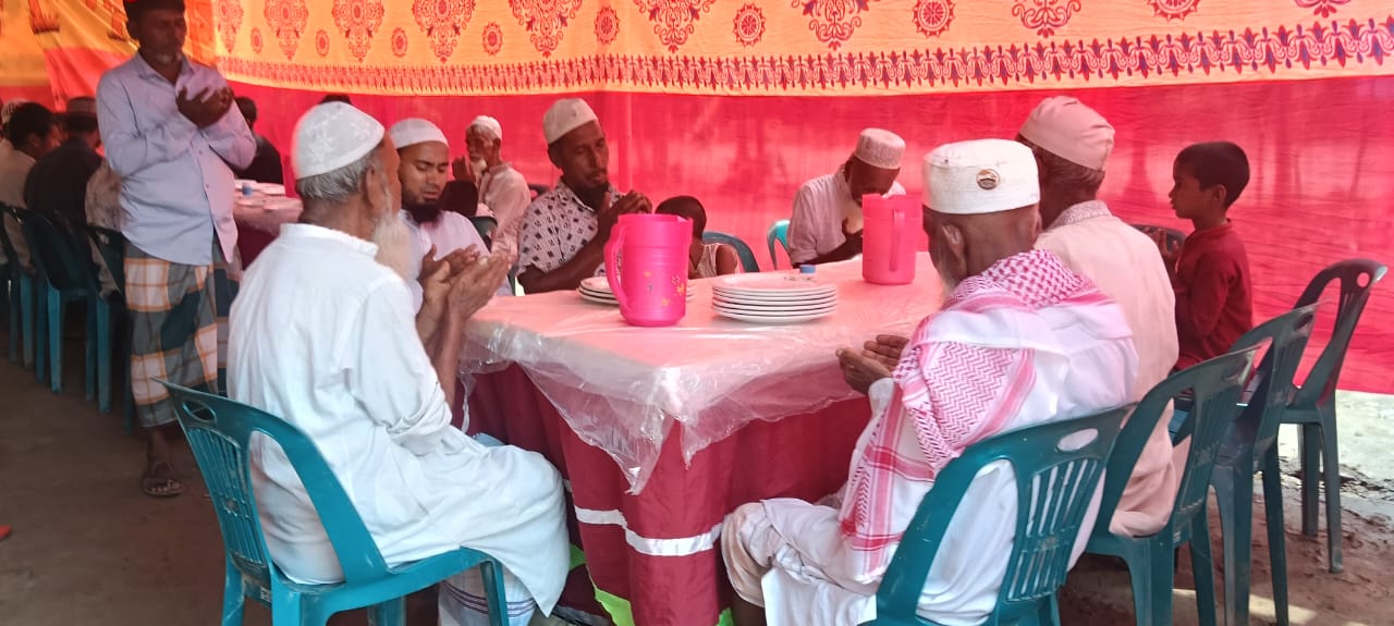 কটিয়াদী সাংবাদিক ফোরামের সাবেক সভাপতির ছোট বোনের রুহের মাগফেরাত কামনায় দোয়া মাহফিল