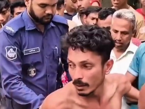 পাকুন্দিয়ায় জুবায়ের হত্যার ঘটনায় জড়িত সন্দেহে রানা নামে এক যুবককে আটক করেছে পুলিশ