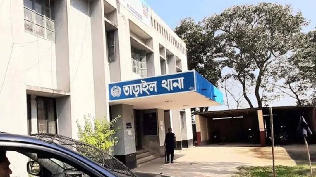 তাড়াইলে ফাঁসিতে ঝুলে গৃহবধূর মৃত্যু