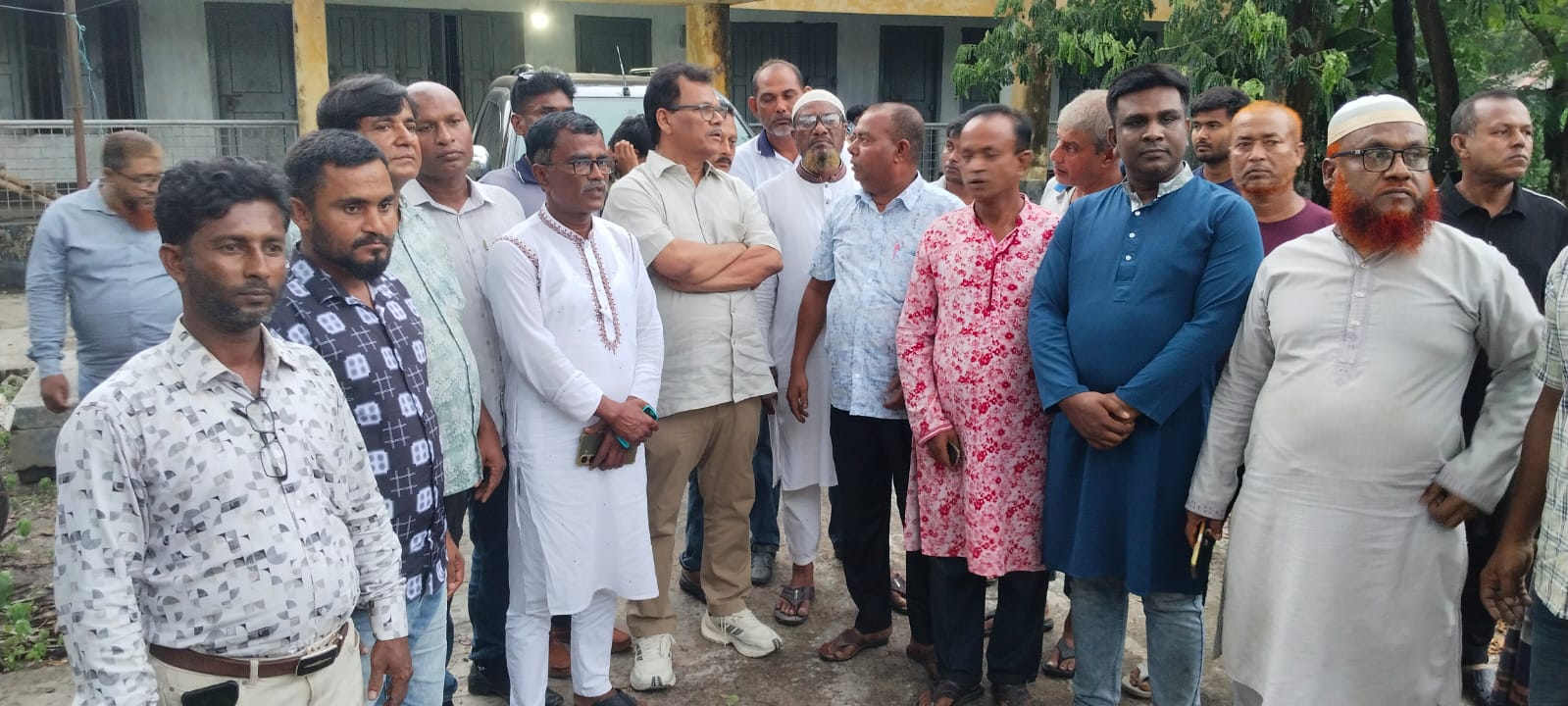 তালা বাজারকে মডেল বাজারে গড়ে তোলার ঘোষণা জেলা পরিষদের প্রশাসক হাবিব