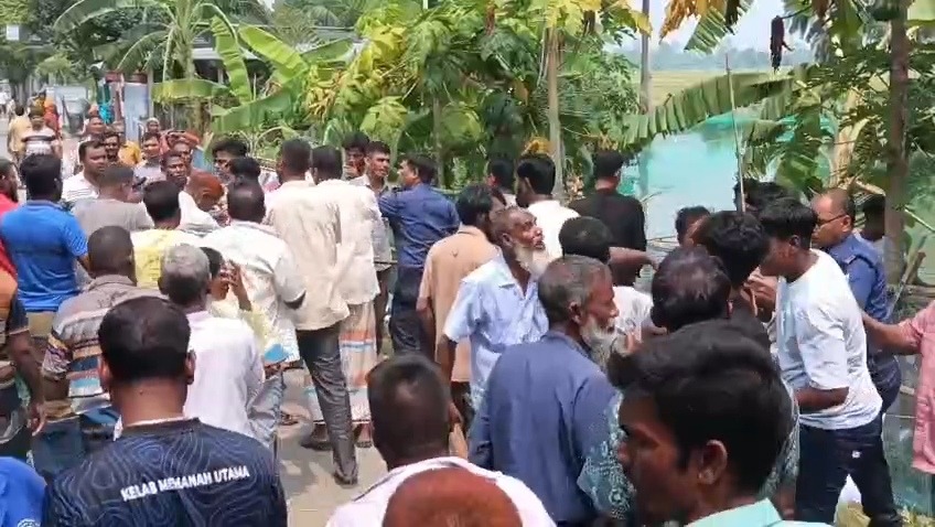 কালাইয়ে বিদ্যালয় পরিচালনা কমিটির নির্বাচনকে কেন্দ্র করে সংঘর্ষ, প্রার্থীসহ আহত ৯