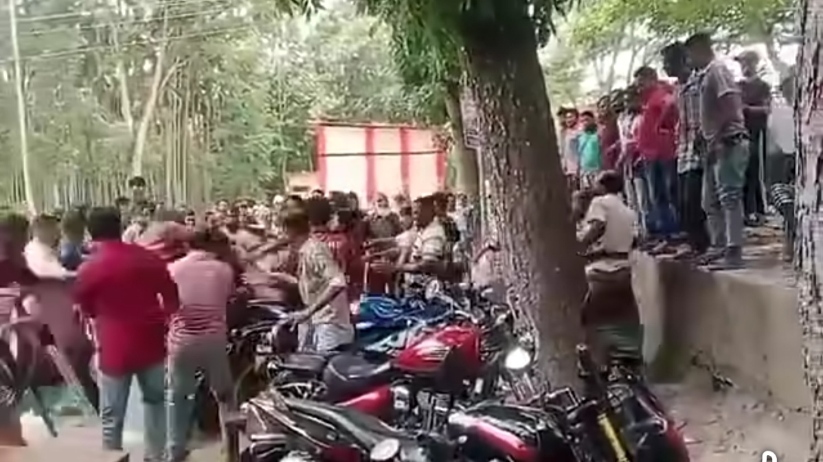 লোহাগড়ায় স্কুল কমিটি নিয়ে সংঘর্ষ, উভয় পক্ষের মামলা দায়ের