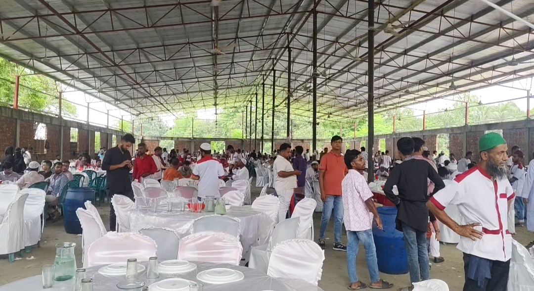 রাজাপুরে ব্রাজিল সমর্থকদের বর্ণাঢ্য শোভাযাত্রায় উম্মাদণা
