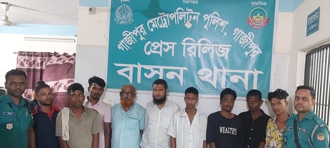 বিশেষ অভিযানে ৯ আসামি গ্রেপ্তার, আদালতে প্রেরণ