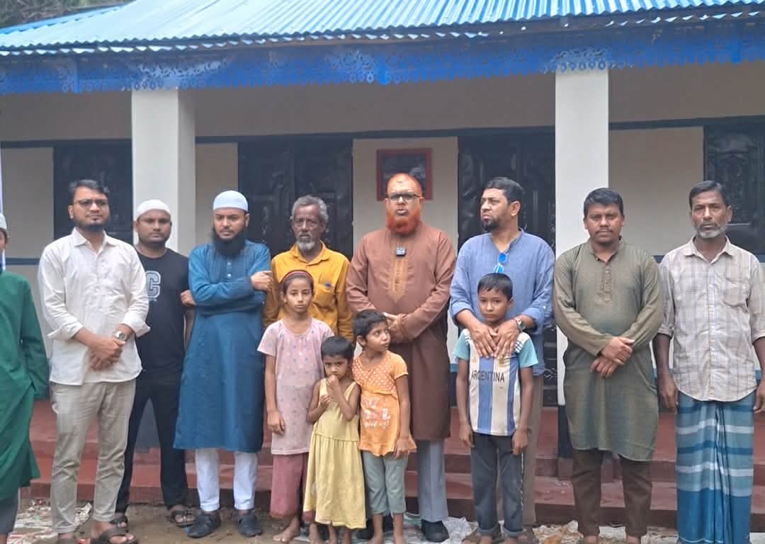 বিশ্বনাথে সিডস অফ সাদাকাহ এর ঘর পেলো তিনটি অসহায় পরিবার