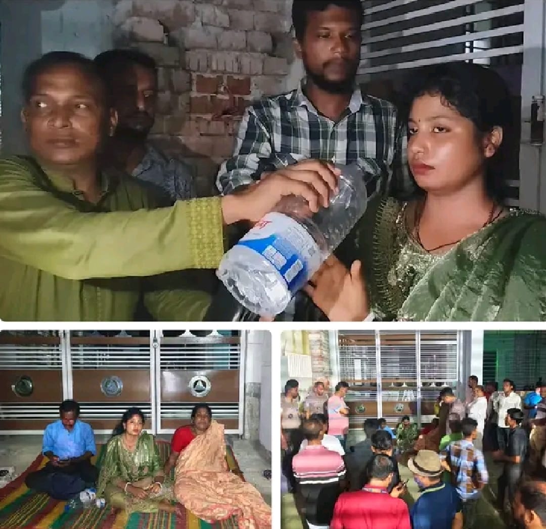 প্রশাসন ও স্থানীয় গণ্যমান্য ব্যক্তিদের আশ্বাসে অনশন ভঙ্গ করলেন মলি মল্লিক