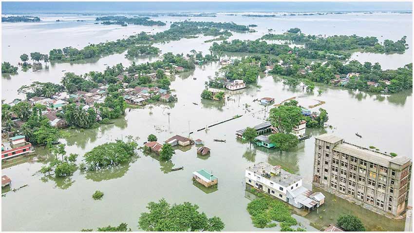 কক্সবাজার শহরতলীতে পাহাড় ধসে নারী ও রামুতে বানের পানিতে ডুবে তরুণের মৃত্যু
