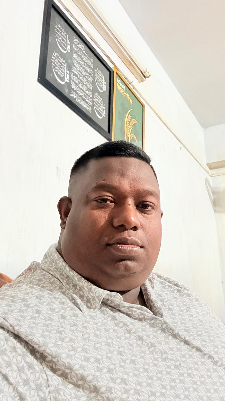 রাজনৈতিক কর্মী বা নেতা নন, জনগণের সেবক জুয়েল হোসেন সাদ্দাম