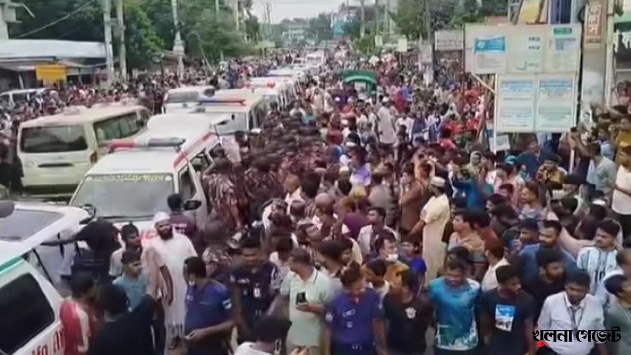সাতক্ষীরা শহরের ব্লিস হাসপাতালে ভয়াবহ অগ্নিকাণ্ড