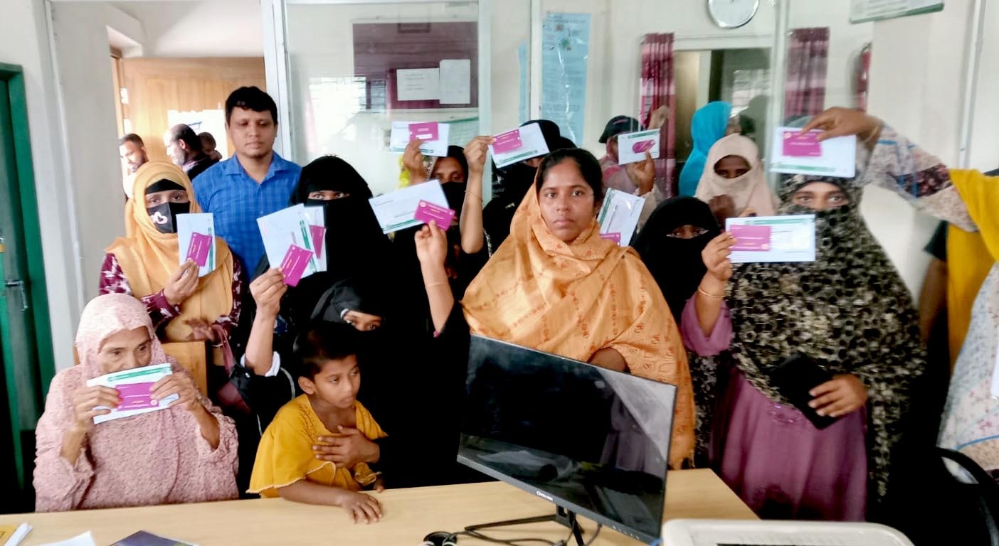 কিশোরগঞ্জ সদরে ফ্যামিলি কার্ডের যাত্রা শুরু
