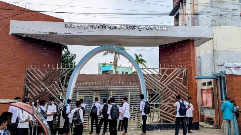 ২১ মাসের বেতন বকেয়া রেখেই ১২ খণ্ডকালীন শিক্ষককে চাকরিচ্যুতির অভিযোগ